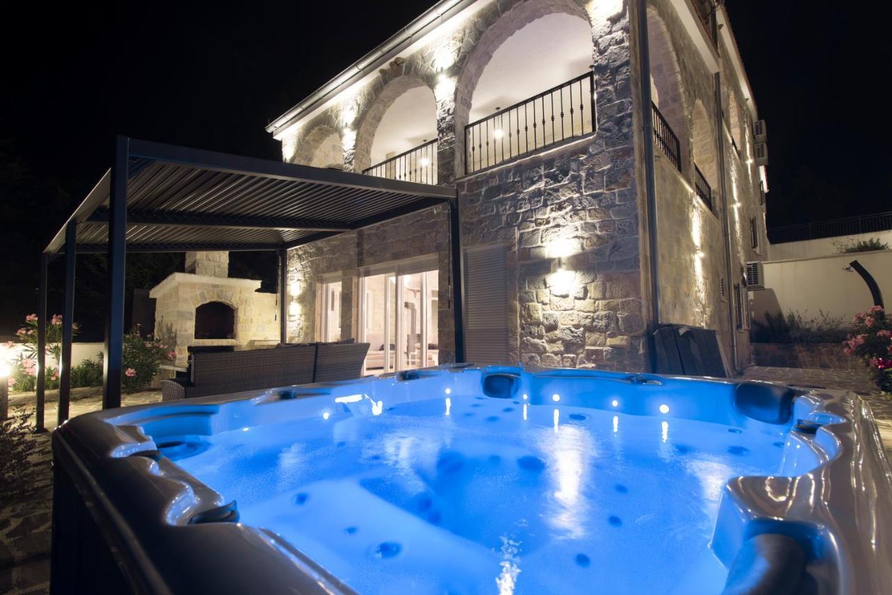 Dalmata Lounge Apartamento Starigrad Paklenica Exterior foto
