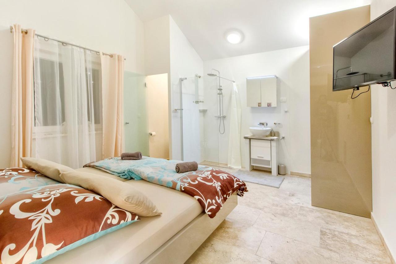Dalmata Lounge Apartamento Starigrad Paklenica Exterior foto