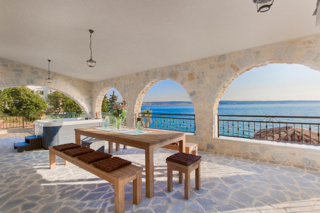 Dalmata Lounge Apartamento Starigrad Paklenica Exterior foto